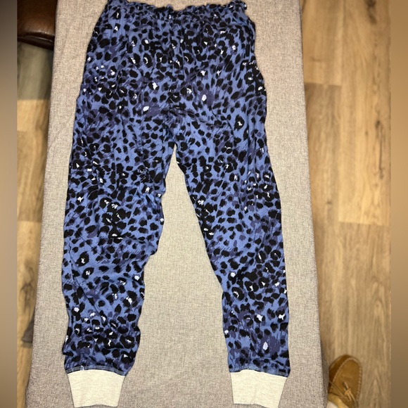 Aerie Lounge Joggers-Blue Cheetah - Picture 3 of 4